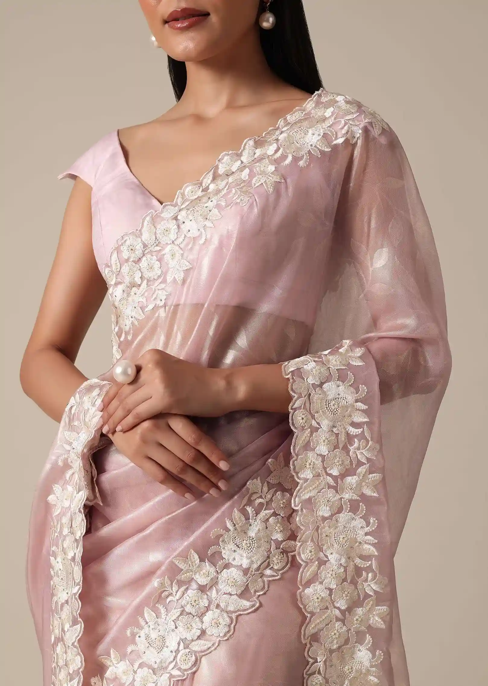 Ivory Reserve White & Gold Heritage Saree - Image 4