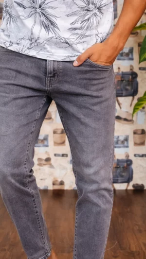 Men’s Classic Black Denim Jeans – Slim Fit Stretchable Casual Wear